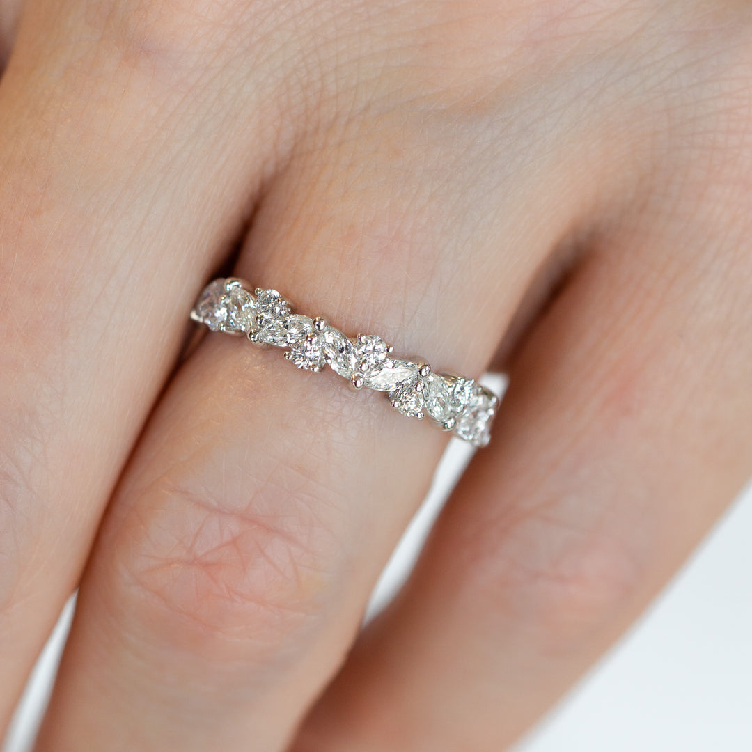 Diamond cluster band ring hotsell