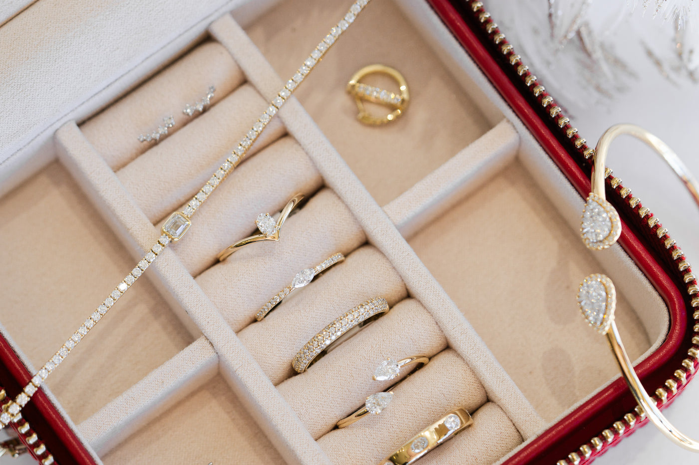 Diamond and gold jewelry. Diamond rings, tennis bracelets, and diamond hoops at Bichsel Jewelry in Sedalia, MO.