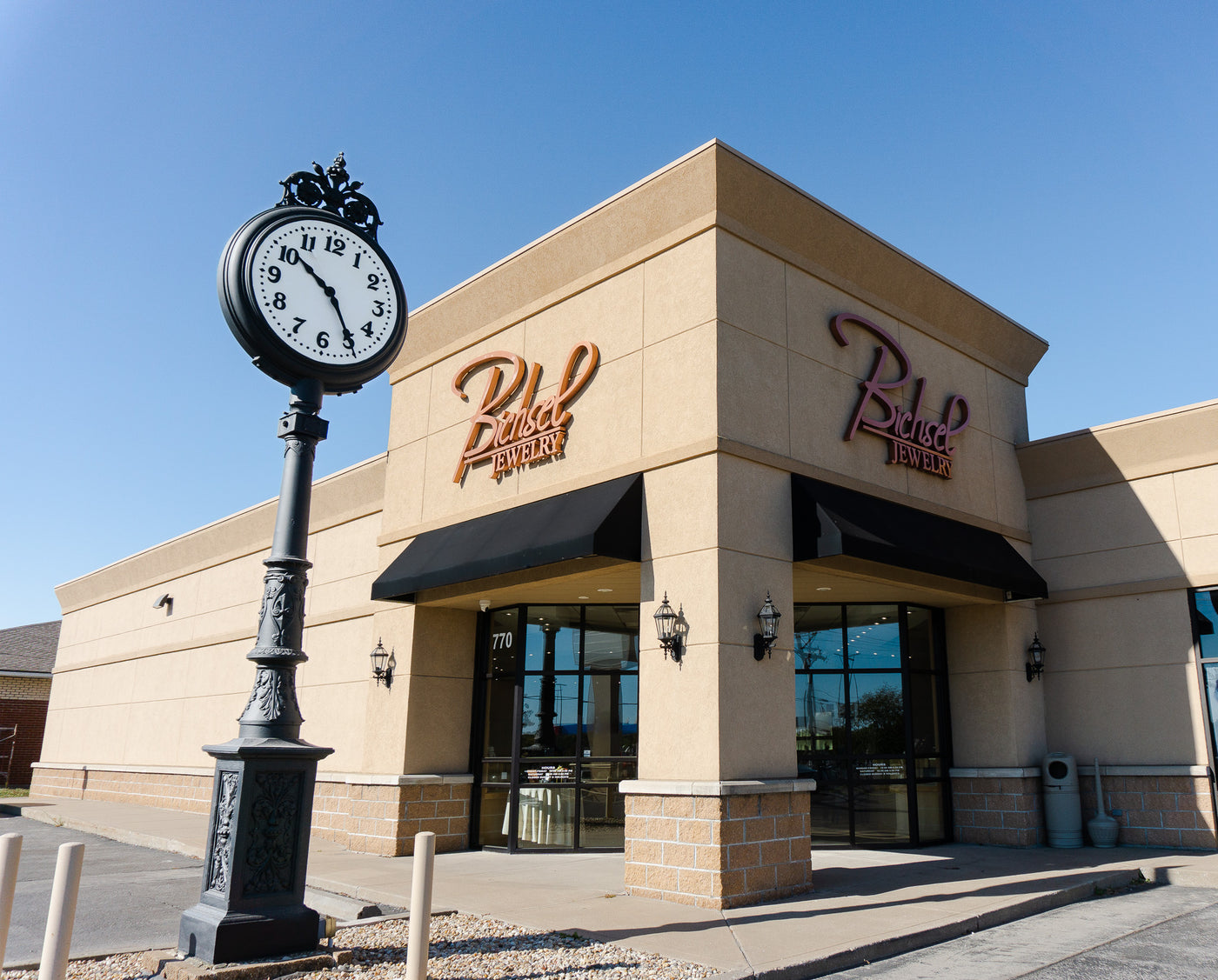 Bichsel Jewelry in Sedalia, MO. Jewelry Store. Jewelry Shop in Sedalia.