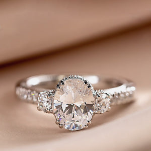 Diamond engagement ring, bridal jewelry at Bichsel Jewelry in Sedalia, MO